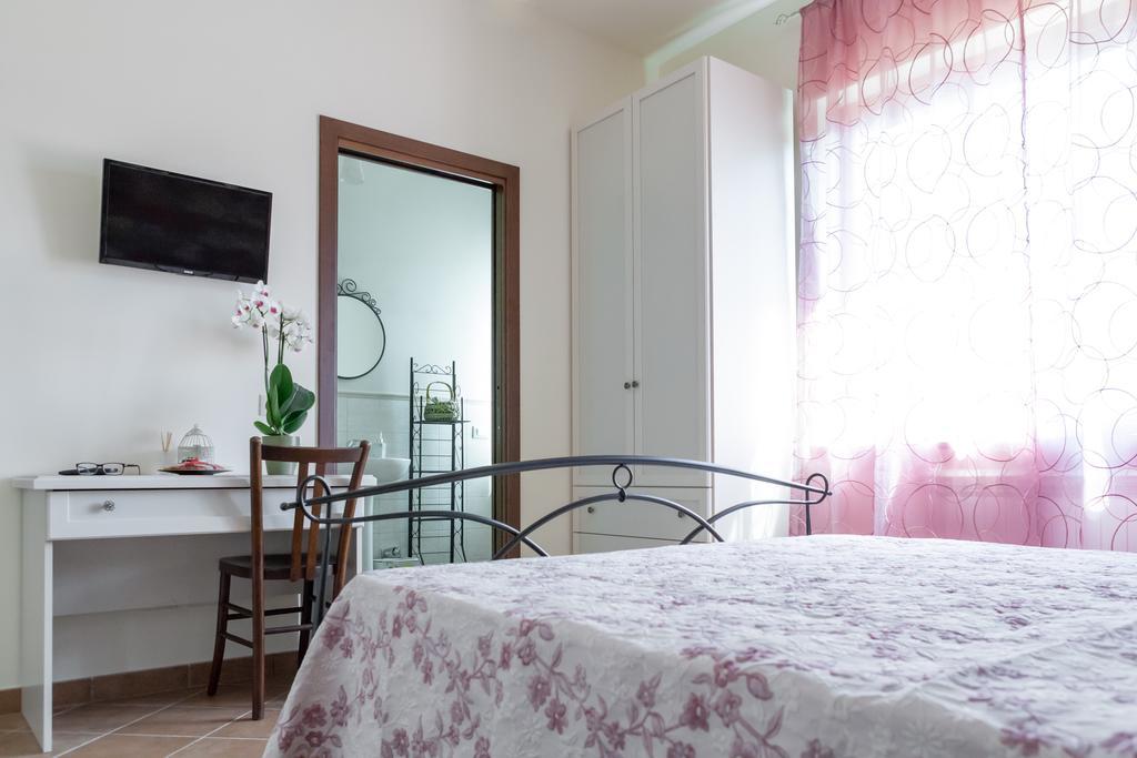 Dolce Sosta Hotel Lucca Cameră foto